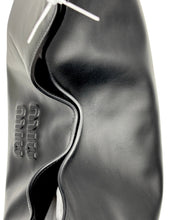 Carica l'immagine nel visualizzatore di Gallery, Hobo Bag in Pelle Nera
