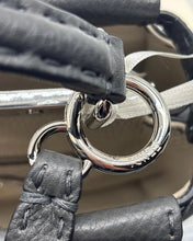 Carica l'immagine nel visualizzatore di Gallery, Peekaboo Petite Grigia
