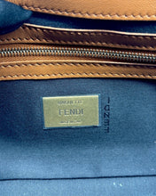 Carica l'immagine nel visualizzatore di Gallery, Baguette in Pelle Marrone
