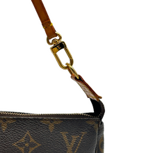 Carica l&#39;immagine nel visualizzatore di Gallery, Pochette Accessoires Monogram
