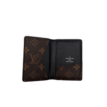 Upload the image to the Gallery viewer, Card holder
