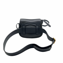 Upload the image to the Gallery viewer, Borsa a spalla / marsupio vintage
