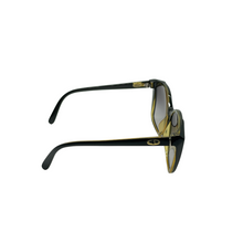 Upload the image to the Gallery viewer, Vintage sunglasses
