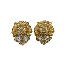 Carica l&#39;immagine nel visualizzatore di Gallery, Gold Lion Clip Earrings
