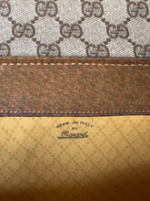 Upload the image to the Gallery viewer, Vintage travel bag
