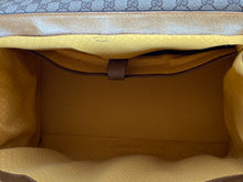 Upload the image to the Gallery viewer, Vintage travel bag
