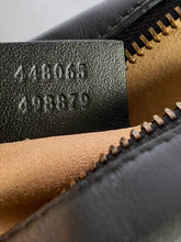 Carica l&#39;immagine nel visualizzatore di Gallery, GG Marmont matelassé mini bag
