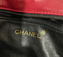 Upload the image to the Gallery viewer, Vintage shoulder bag / clutch bag
