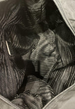 Carica l&#39;immagine nel visualizzatore di Gallery, Borsa messenger in nylon

