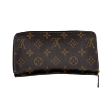 Carica l&#39;immagine nel visualizzatore di Gallery, Louis Vuitton Zippy Wallet
