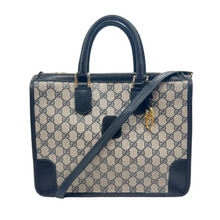Carica l&#39;immagine nel visualizzatore di Gallery, Navy Leather Bag
