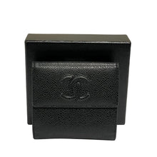 Upload the image to the Gallery viewer, Wallet in textured leather
