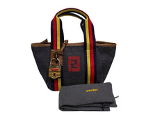 Carica l&#39;immagine nel visualizzatore di Gallery, Borsa a mano in denim con cinghia multicolore
