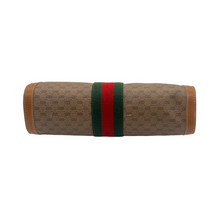 Upload the image to the Gallery viewer, Vintage Gucci Velcro Clutch
