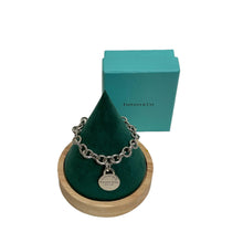 Upload the image to the Gallery viewer, Bracciale Return to Tiffany
