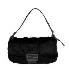 Upload the image to the Gallery viewer, Borsa Baguette Fur
