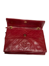 Upload the image to the Gallery viewer, Vintage shoulder bag / clutch bag
