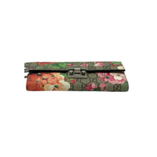 Carica l&#39;immagine nel visualizzatore di Gallery, Multicolor GG Supreme Blooms Canvas Padlock
