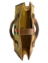 Upload the image to the Gallery viewer, Vintage GG handbag
