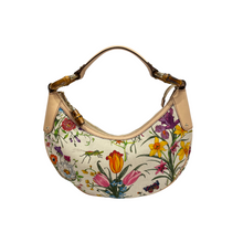 Carica l&#39;immagine nel visualizzatore di Gallery, Flora Bamboo Ring Hobo Bag

