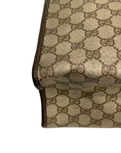 Upload the image to the Gallery viewer, Vintage GG handbag
