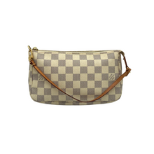 Carica l&#39;immagine nel visualizzatore di Gallery, Pochette Accessoires Damier Azur
