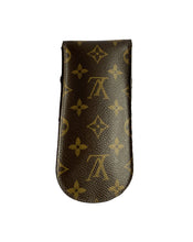 Upload the image to the Gallery viewer, Vintage eyeglass holder
