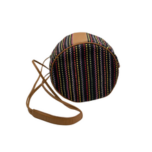 Carica l&#39;immagine nel visualizzatore di Gallery, Borsa a tracolla vintage
